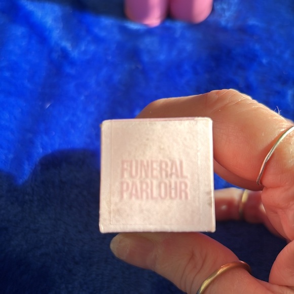 Jeffree Star velvet trap lipstick - Picture 5 of 5